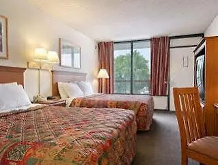 Americas Best Value Inn Reno Hotel